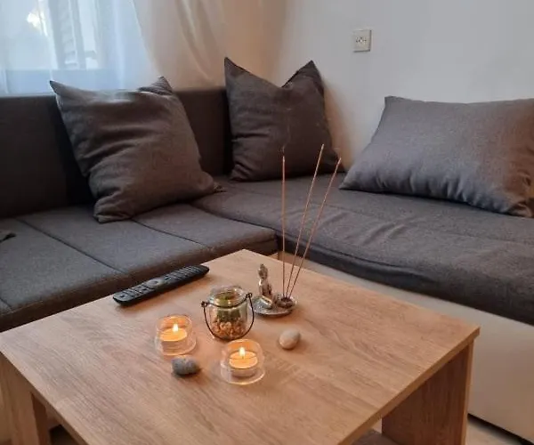 Petra Апартаменти *